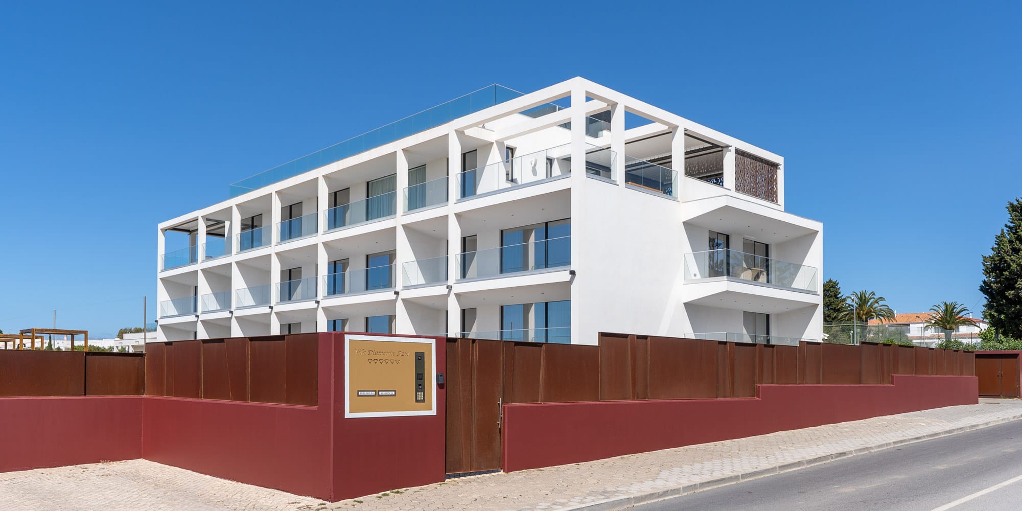 Vila Diamante Azul, Lagoa — vista geral